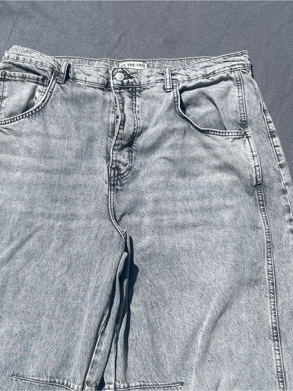 We The Free Good Luck mid rise barrel jeans womens 33 pre-owned condition gray - Picture 3 of 16